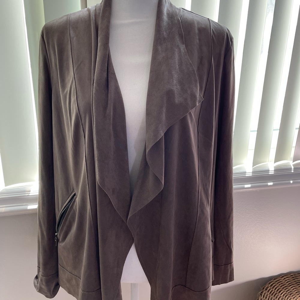 EUC Kut From the Kloth Faux Suede Blazer